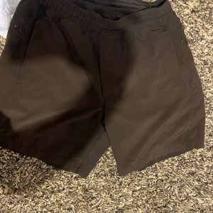 Mens birddogs. Size medium. 7 inch inseam.